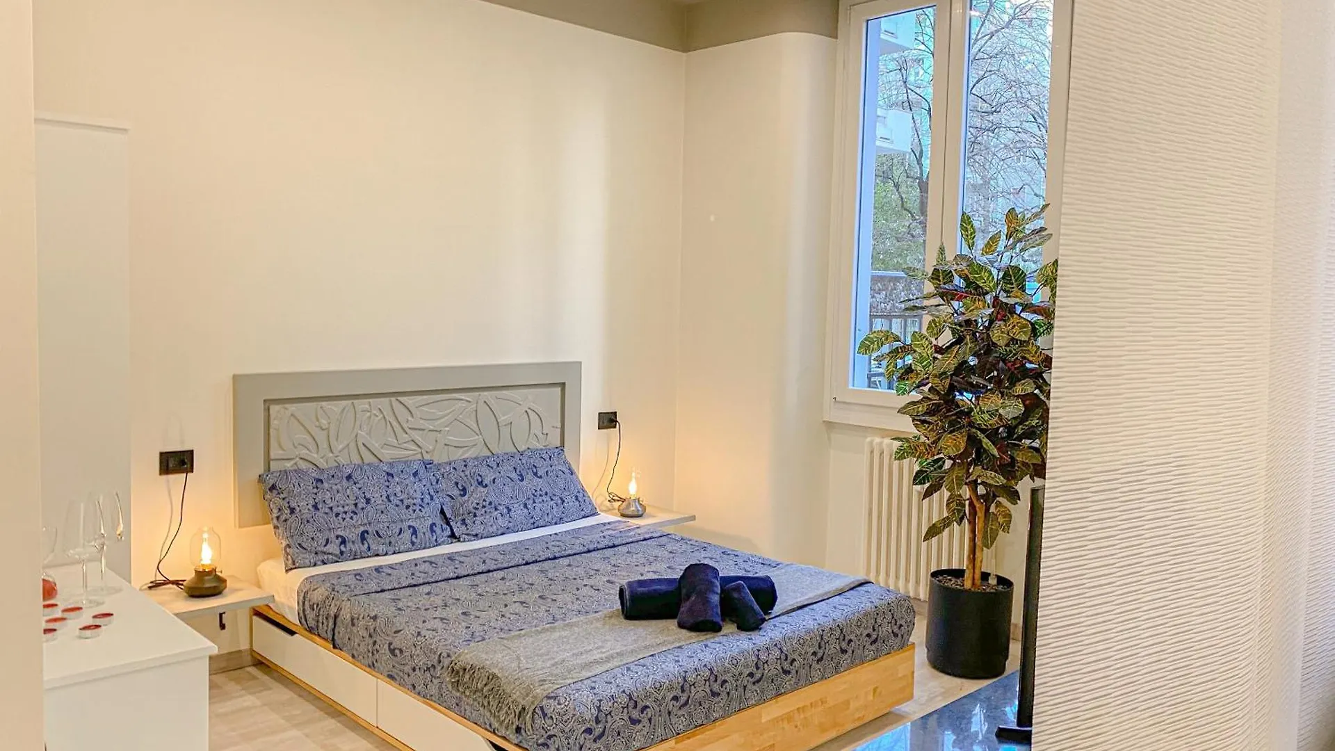 Paoli Suite Bosco Verticale - 15 Min From Duomo Μιλάνο Διαμέρισμα